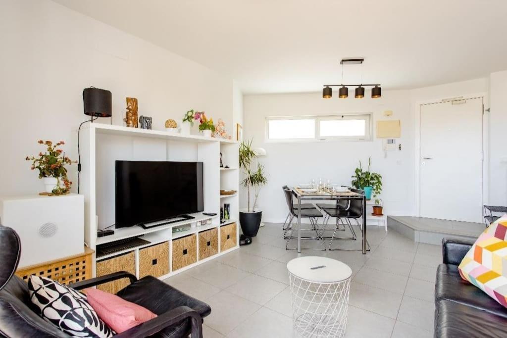 Appartement Beachfront Triplex Penthouse With Pool, Rooftop, Sea View *