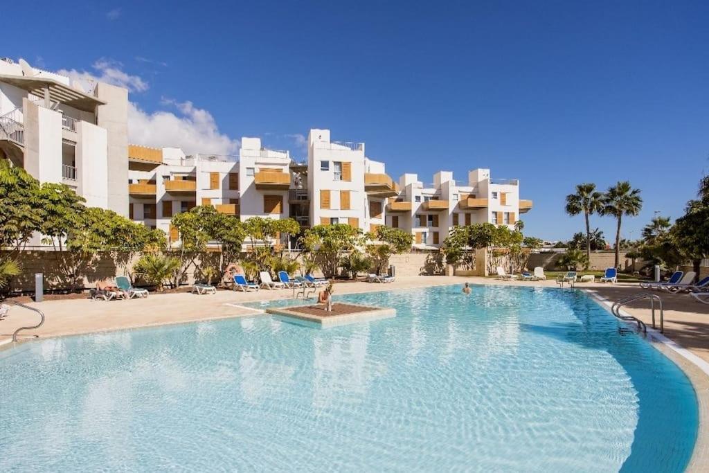 Appartement Beachfront Triplex Penthouse With Pool, Rooftop, Sea View *