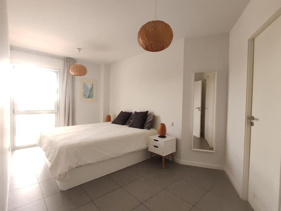 Appartement Beachfront Triplex Penthouse With Pool, Rooftop, Sea View